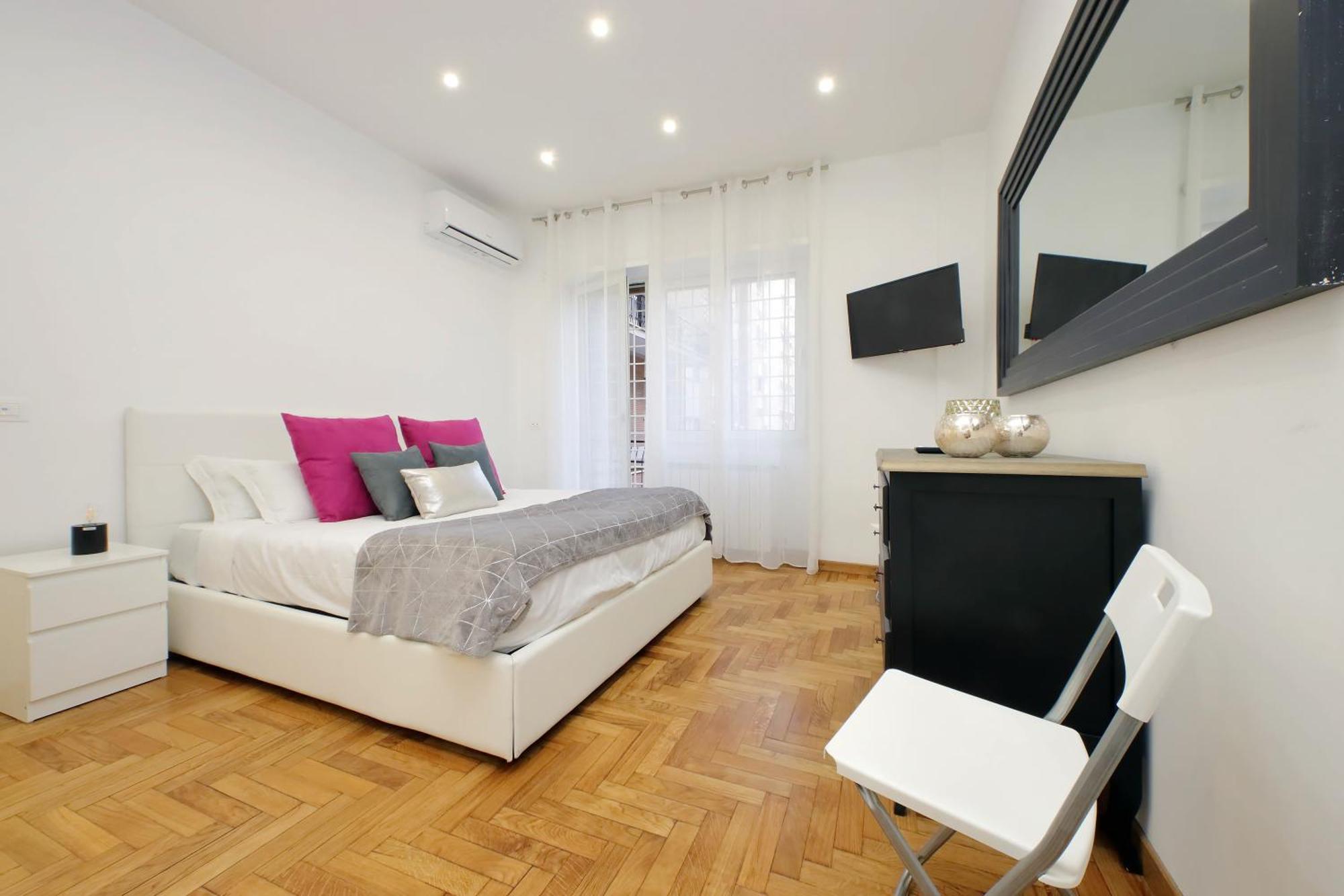 רומא Lovely Apartment With Terrace Near The Vatican מראה חיצוני תמונה